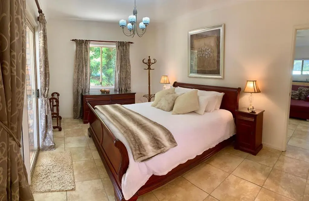 River Gum Luxury Bed And Breakfast Diddillibah Austrálie